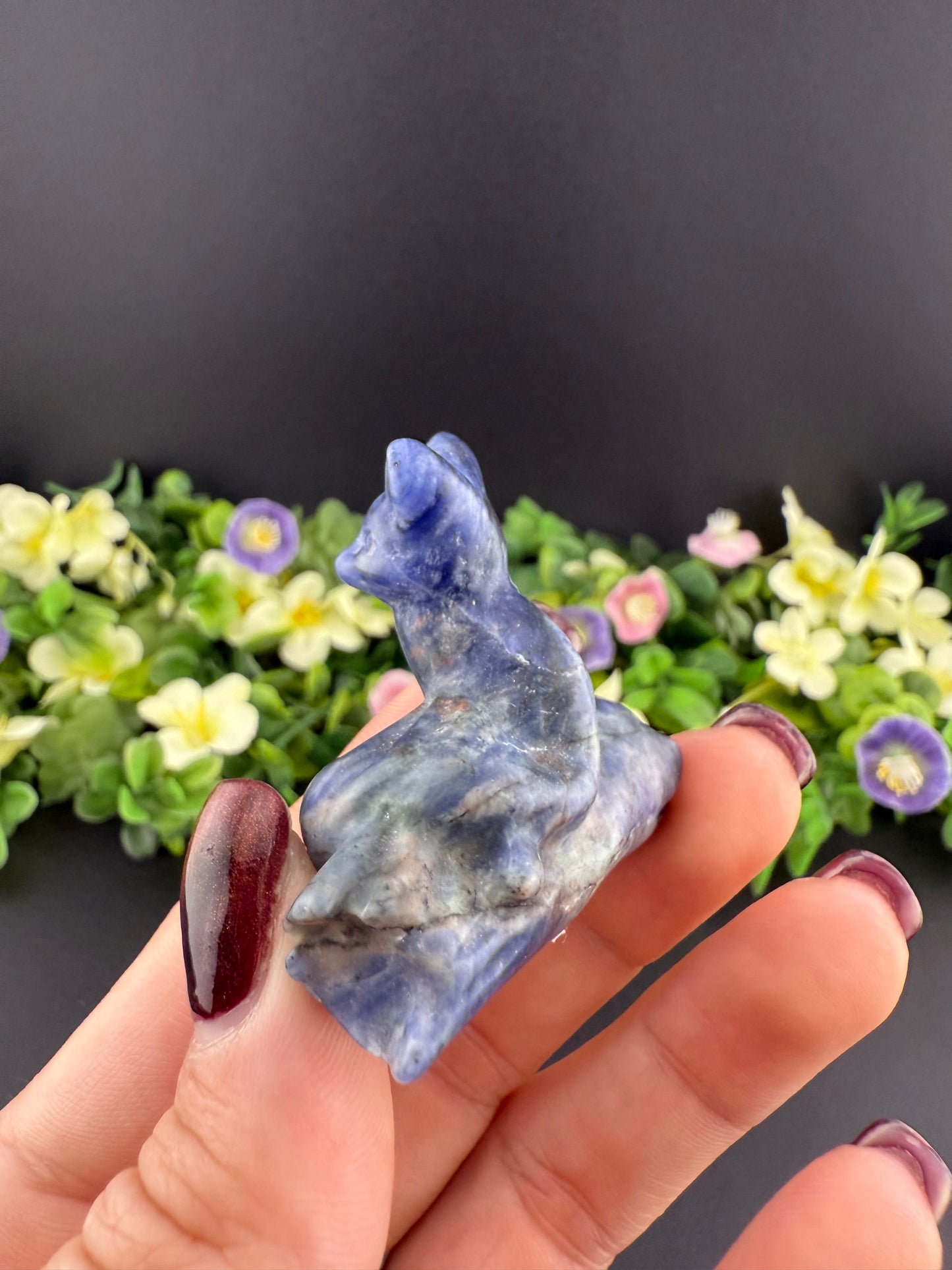 Sodalite Fox Carving