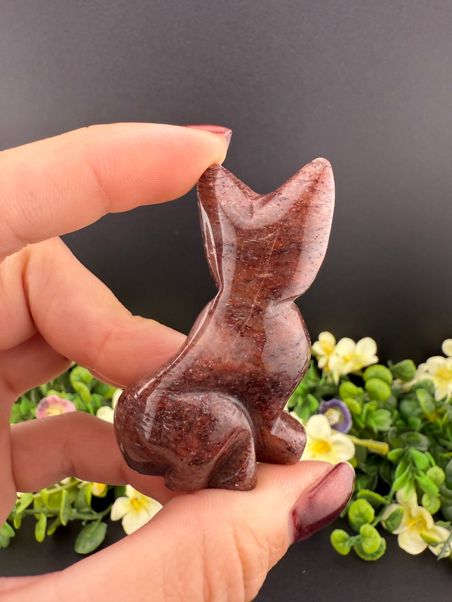 Fire Quartz Cat Carving