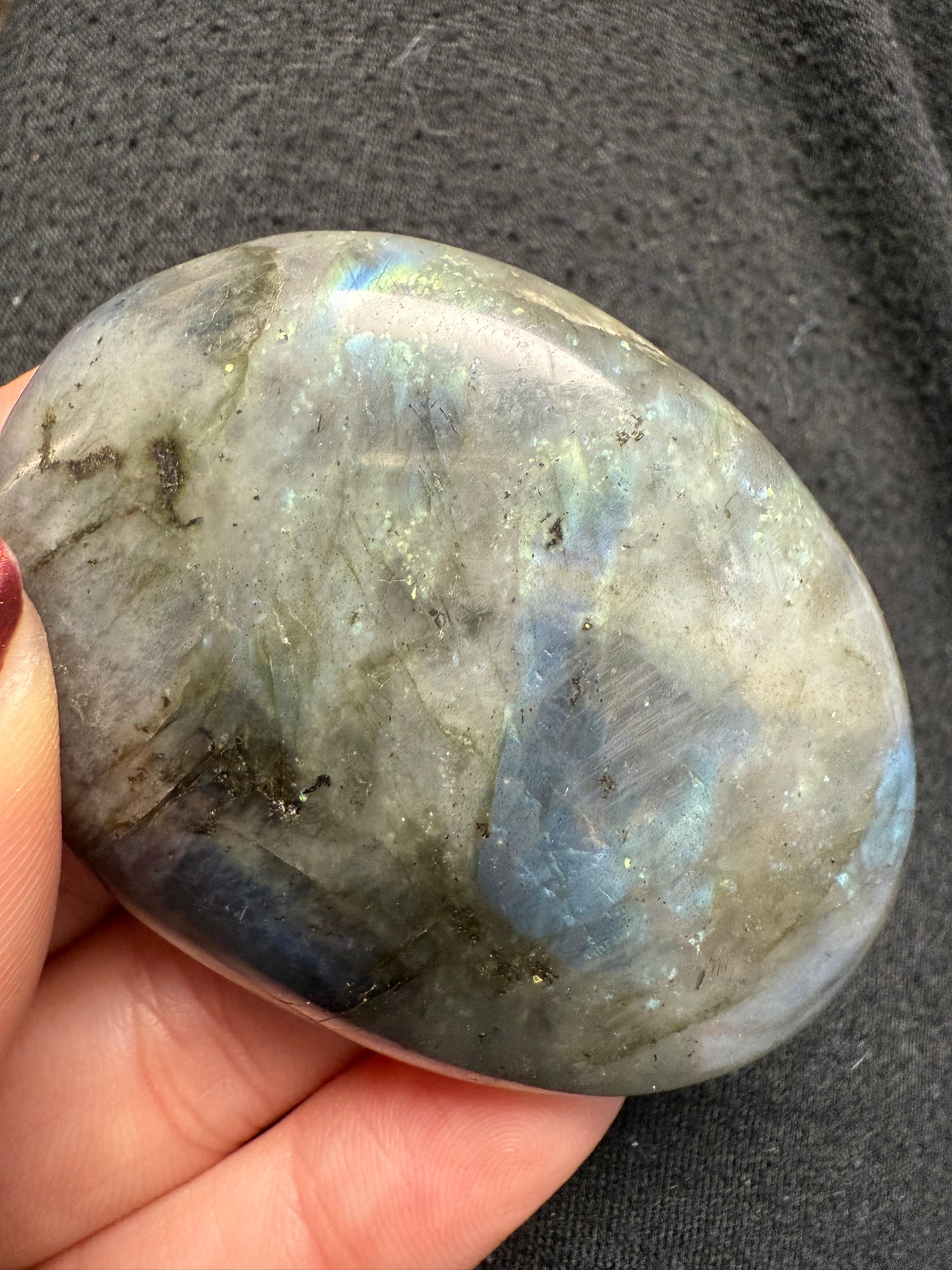 Labradorite Palmstone