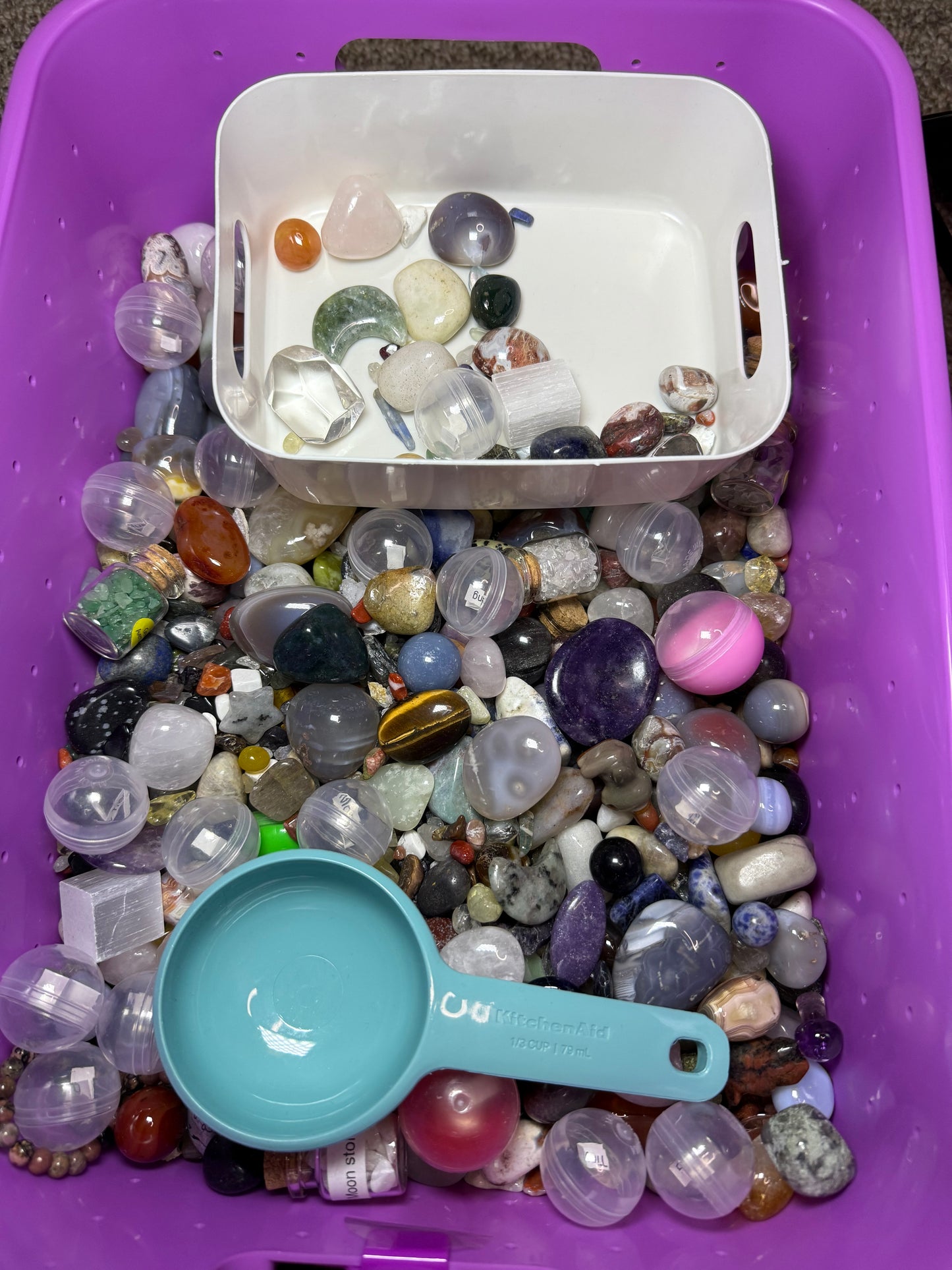 Crystal Confetti Loot Scoop