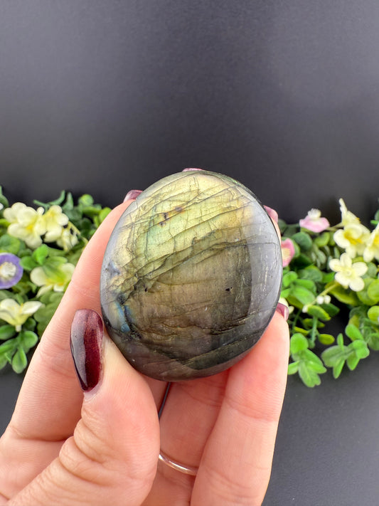 Labradorite Flat Palmstone