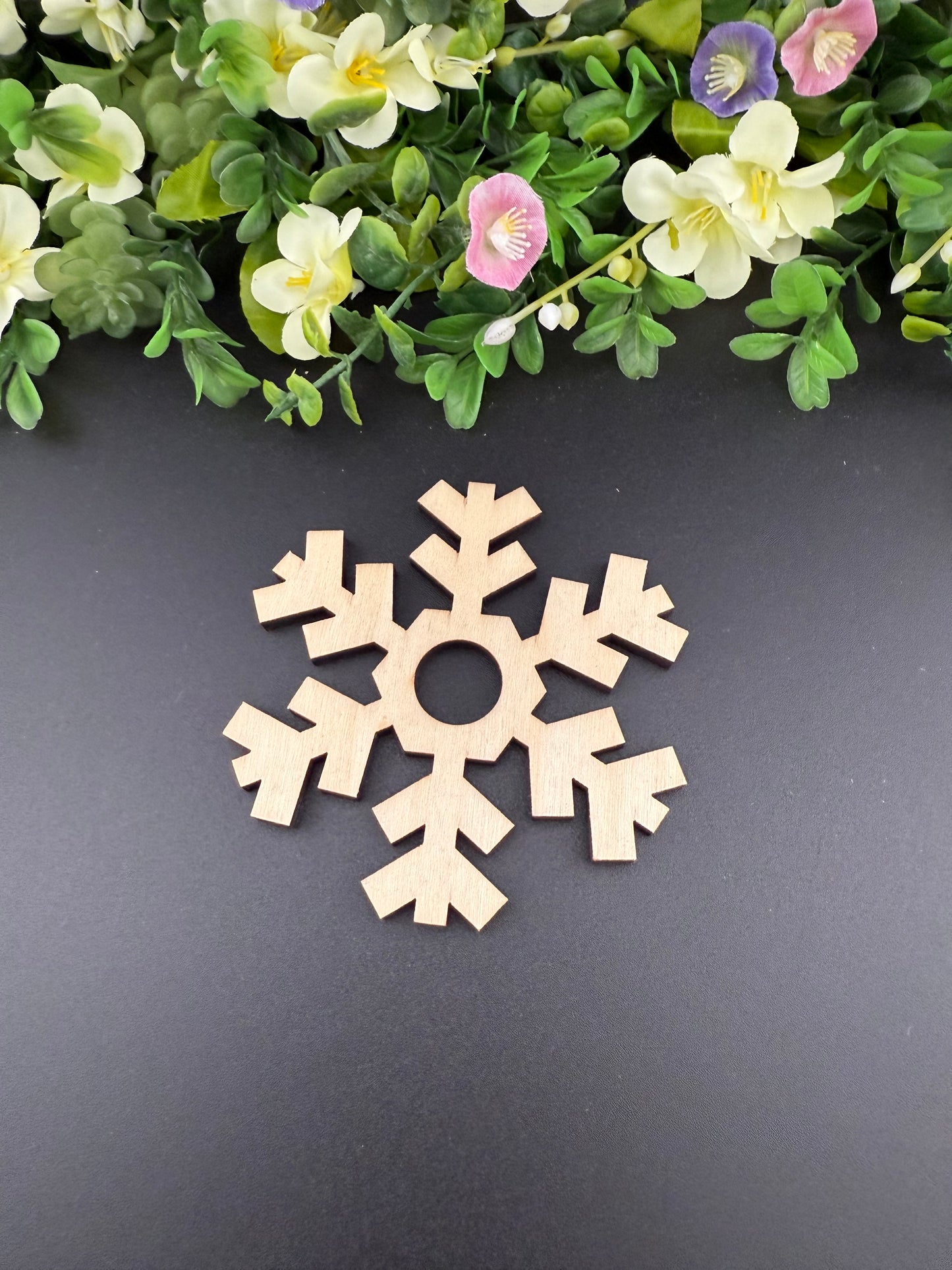Wooden Snowflake Sphere Stand