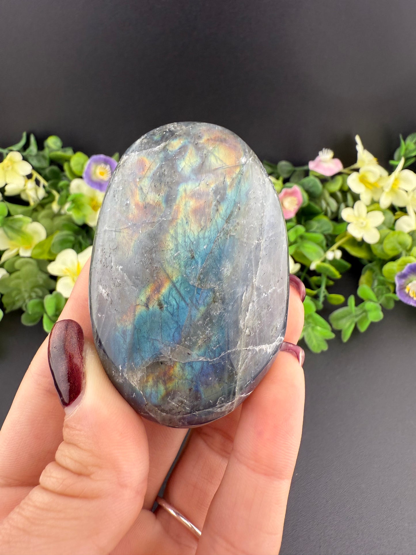 Labradorite Palmstone