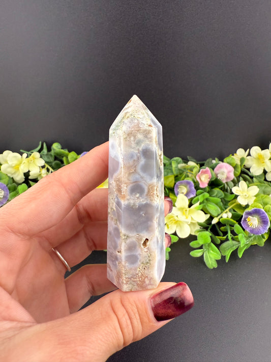 Druzy Blue Flower Agate Tower