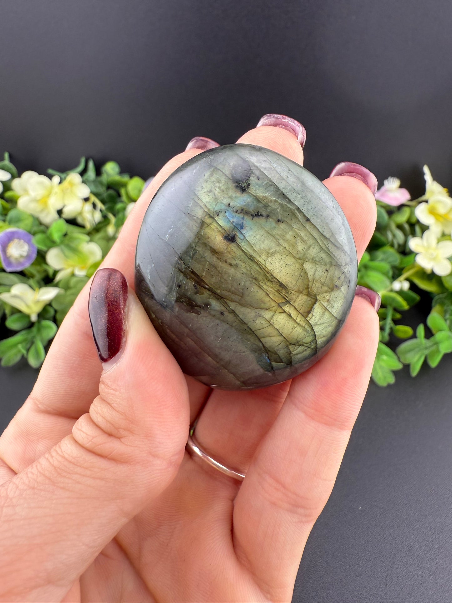 Labradorite Flat Palmstone