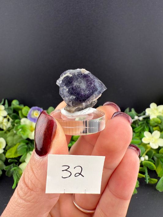 Yindu Fluorite with Bismuthinite Inclusions
