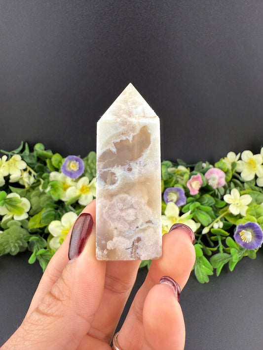 Small Flower Agate Tower