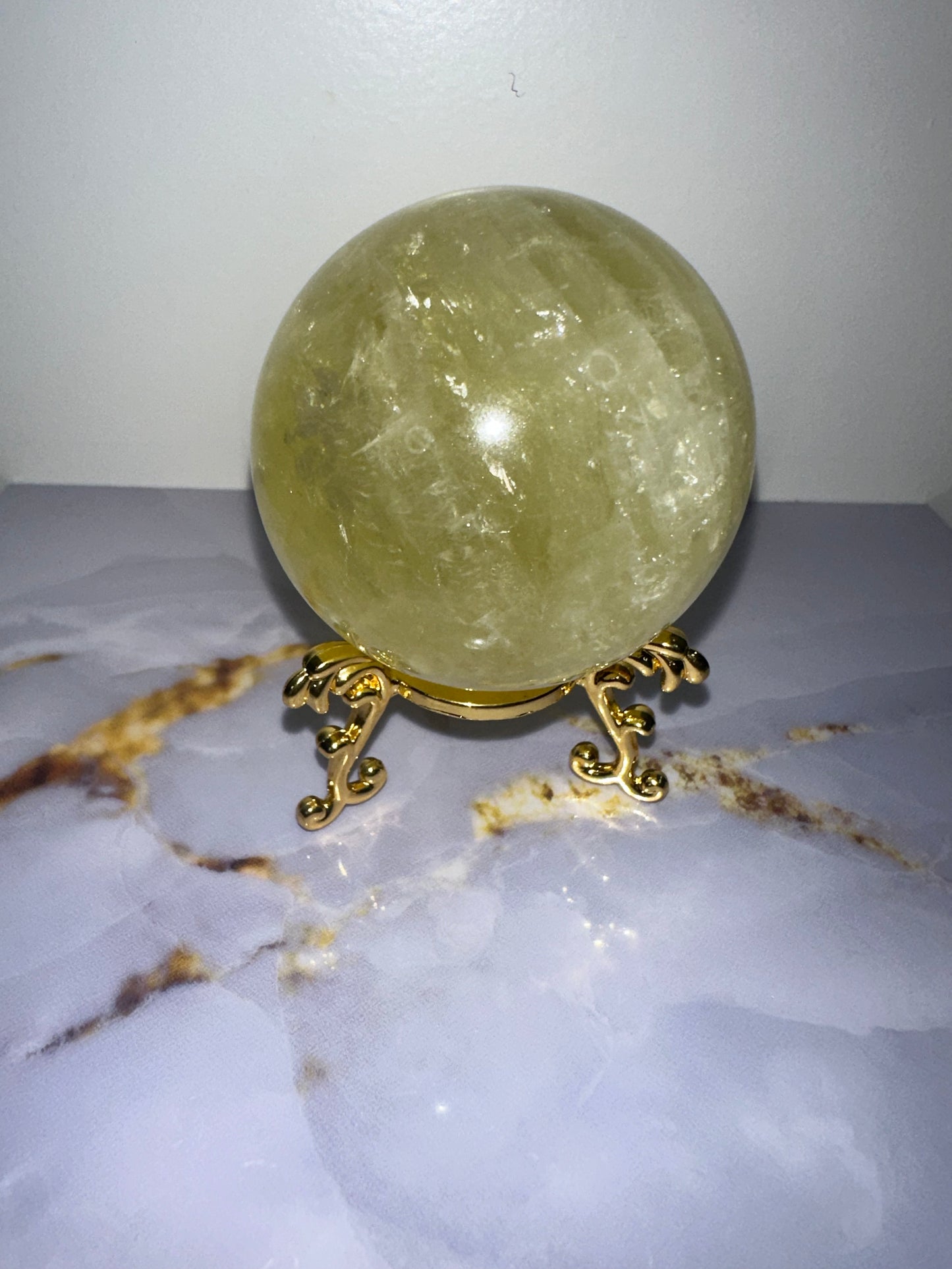 Gold-painted Sphere Stand